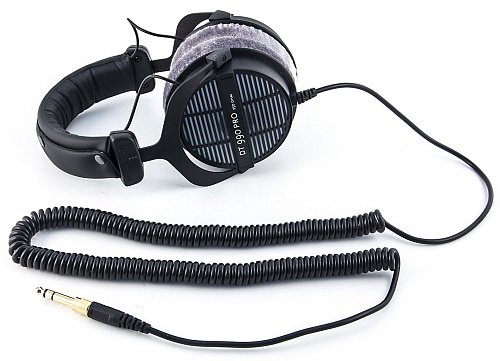 BEYERDYNAMIC DT 990 PRO Cтудийные наушники открытого типа