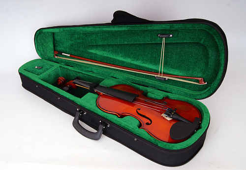 Caraya MV-008 Скрипка 1/8 с футляром и смычком, Carayа