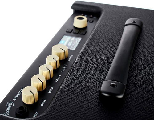 FENDER RUMBLE STUDIO 40 230V EU Моделирующий комбоусилитель для бас-гитары, 40 Вт