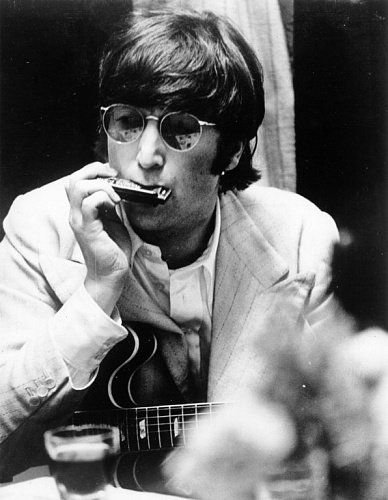 Hohner M592016 John Lennon Губная гармошка коллекционная