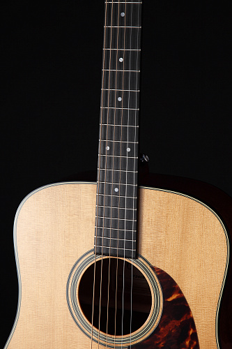 Takamine EF340S-TT Акустическая гитара с предусилителем TLD-2