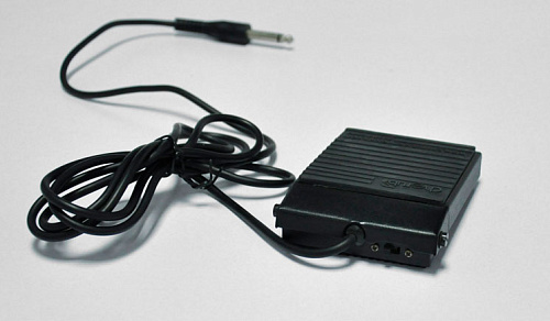 Cherub WTB-004 Педаль сустейн для синтезатора