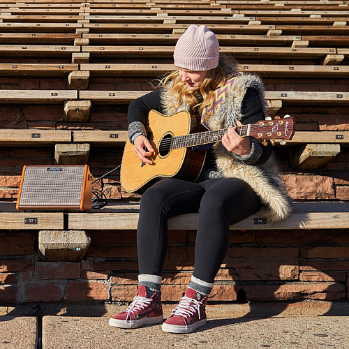 Aroma AG-26A Портативный комбоусилитель для акустических инструментов