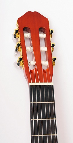 C-957 Классическая гитара, Caraya