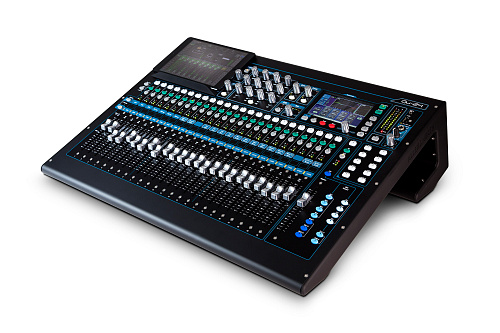 Allen&Heath QU-24C (QU-24) Цифровой микшер 24 микрофонных/линейных входа, 3 стерео входа, хром