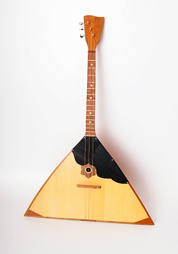 Doff F204-N Балалайка альт, 3-струнная, 3-й категории