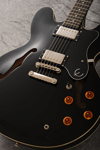 EPIPHONE DOT EBONY Полуакустическая электрогитара