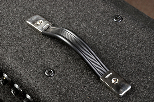 JOYO JBA-70 Bass Amplifier Комбоусилитель для бас-гитары, 70 Вт