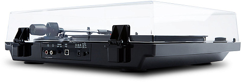 AKAI PRO BT100 Виниловый проигрыватель