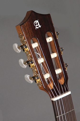 Alhambra 8.701 Cross-Over CS-LR CW Serie S E1 Классическая электроакустическая гитара