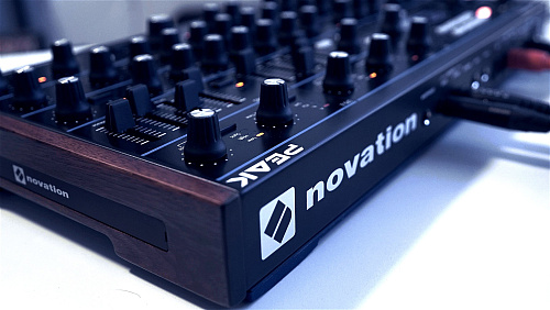 Novation Peak Синтезатор