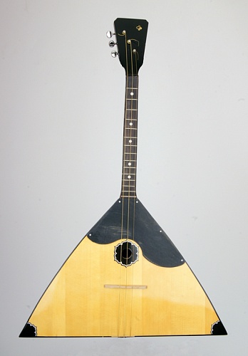 Doff F203 Балалайка секунда, 3-струнная, 3-й категории