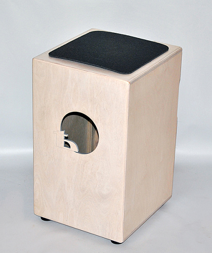 Мозеръ CJTW-3 Кахон, бубинга, 12 струн