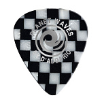 Фото:Planet Waves 1CCB7-10 Checkerboard Медиаторы, целлулоид, расцветка шахматы, 10шт, очень толстые