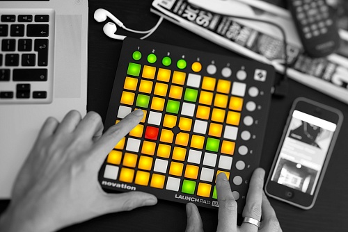 Novation Launchpad Mini MK2 Контроллер для Ableton Live