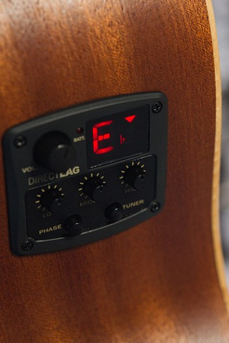 LAG T70ACE Электроакустическая гитара