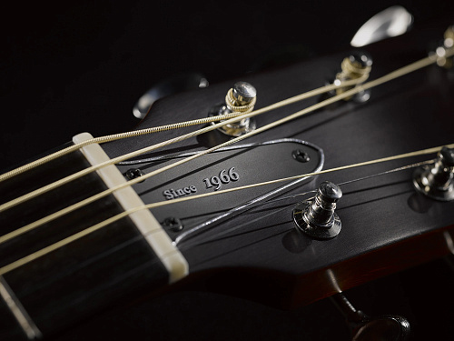 Yamaha FGX5 Электроакустическая гитара