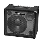 Фото:Behringer K900FX комбо для клавишных инструментов
