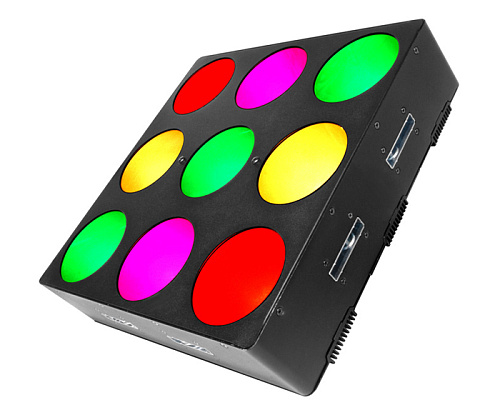 CHAUVET Core 3x3 Светодиодный блиндер