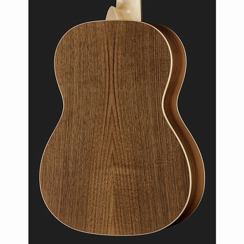 Manuel Rodriguez E-62 Гитара классическая 7/8 (ель/орех)