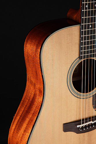 Takamine EF340S-TT Акустическая гитара с предусилителем TLD-2
