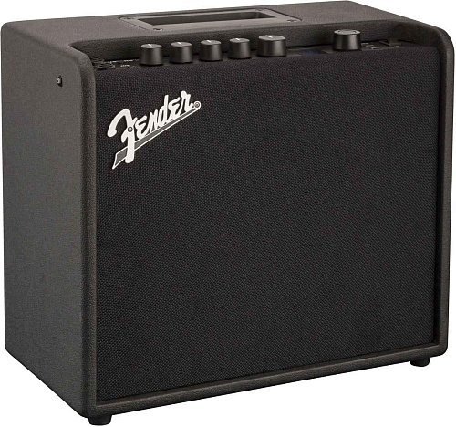 FENDER MUSTANG LT 25 230V EU Комбоусилитель для электрогитары, 25 Ватт