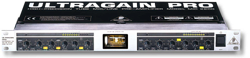 Behringer MIC2200 2-канальный ламповый микрофонный предусилитель/линейный драйвер/DI-бокс