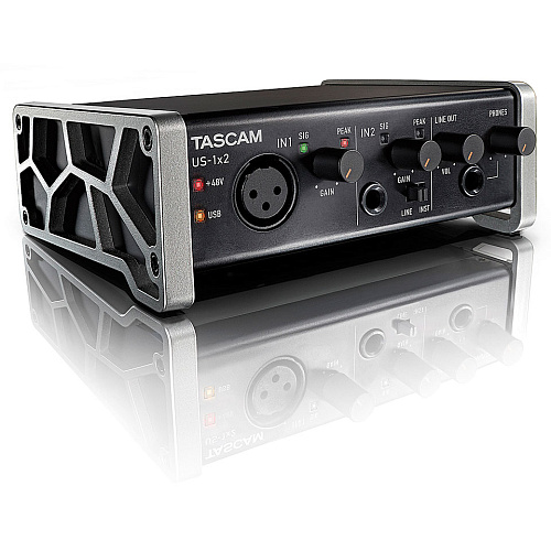 Tascam US-1x2 USB аудио/MIDI интерфейс