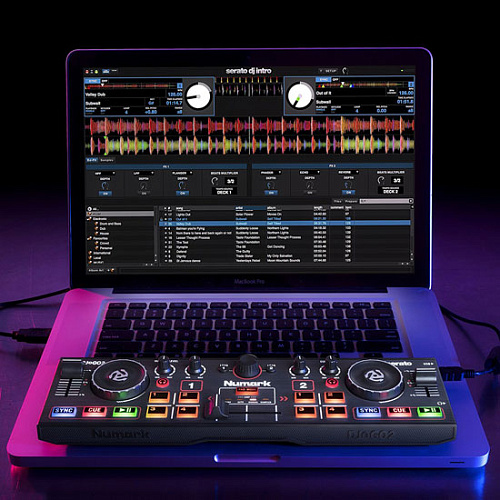 NUMARK DJ2GO2 Touch Сверхпортативный DJ-контроллер, в комплекте ПО Serato DJ Intro