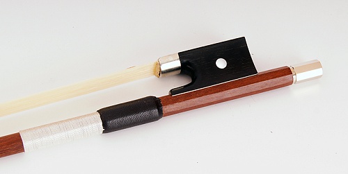 B16-1/2 Скрипка в футляре со смычком Strunal