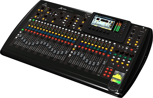 Behringer X32 Цифровой микшер