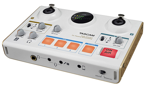 Tascam US-42 USB аудио интерфейс/контроллер