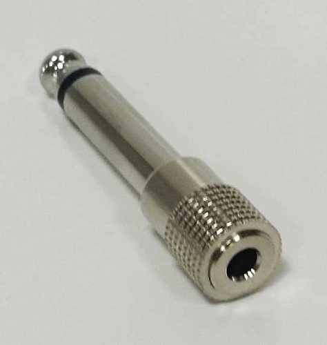 Soundking CC308-1 Переходник (разъем переходной) 6,35 мм моно штекер - 3,5 мм моно гнездо